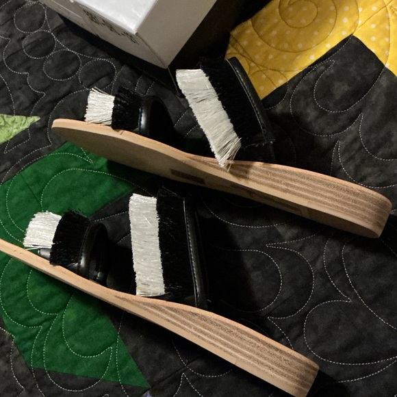 Dolce Vita Fringe Black and White Sandals - Picture 4 of 5